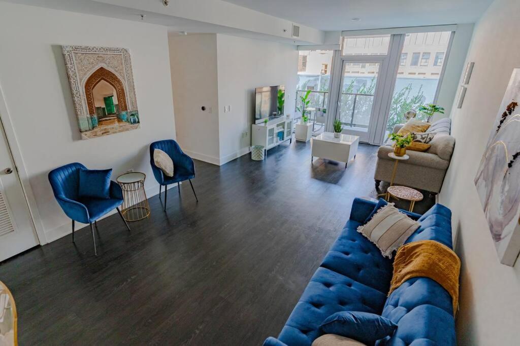 Downtown Paradise Escape With 2 Pools / Hot Tubs Apartment Los Angeles Bagian luar foto