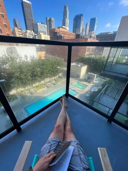 Downtown Paradise Escape With 2 Pools / Hot Tubs Apartment Los Angeles Bagian luar foto