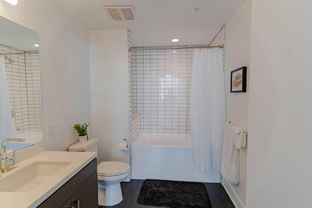 Downtown Paradise Escape With 2 Pools / Hot Tubs Apartment Los Angeles Bagian luar foto